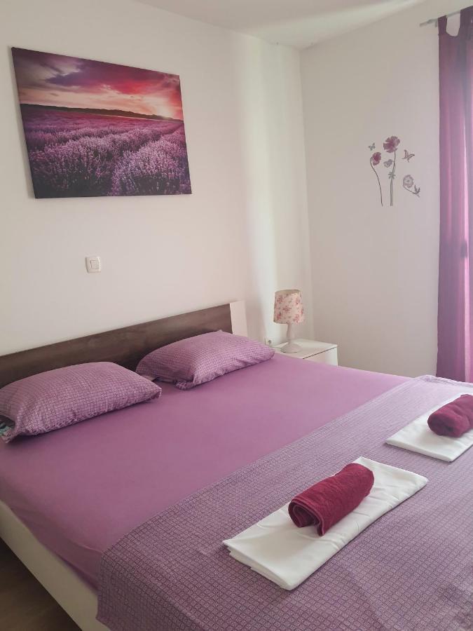 Prekrasan Apartman “Marko” Sa Dvije Sobe Split Eksteriør billede