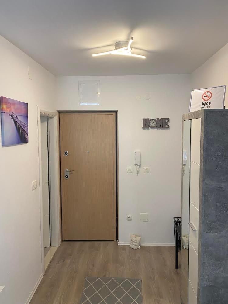 Prekrasan Apartman “Marko” Sa Dvije Sobe Split Eksteriør billede